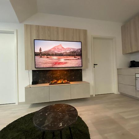 Апартаменти Loft Врхлабі Екстер'єр фото