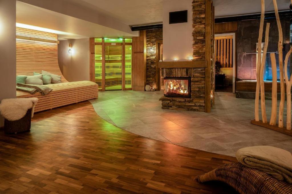 Апартаменти Loft Врхлабі Екстер'єр фото