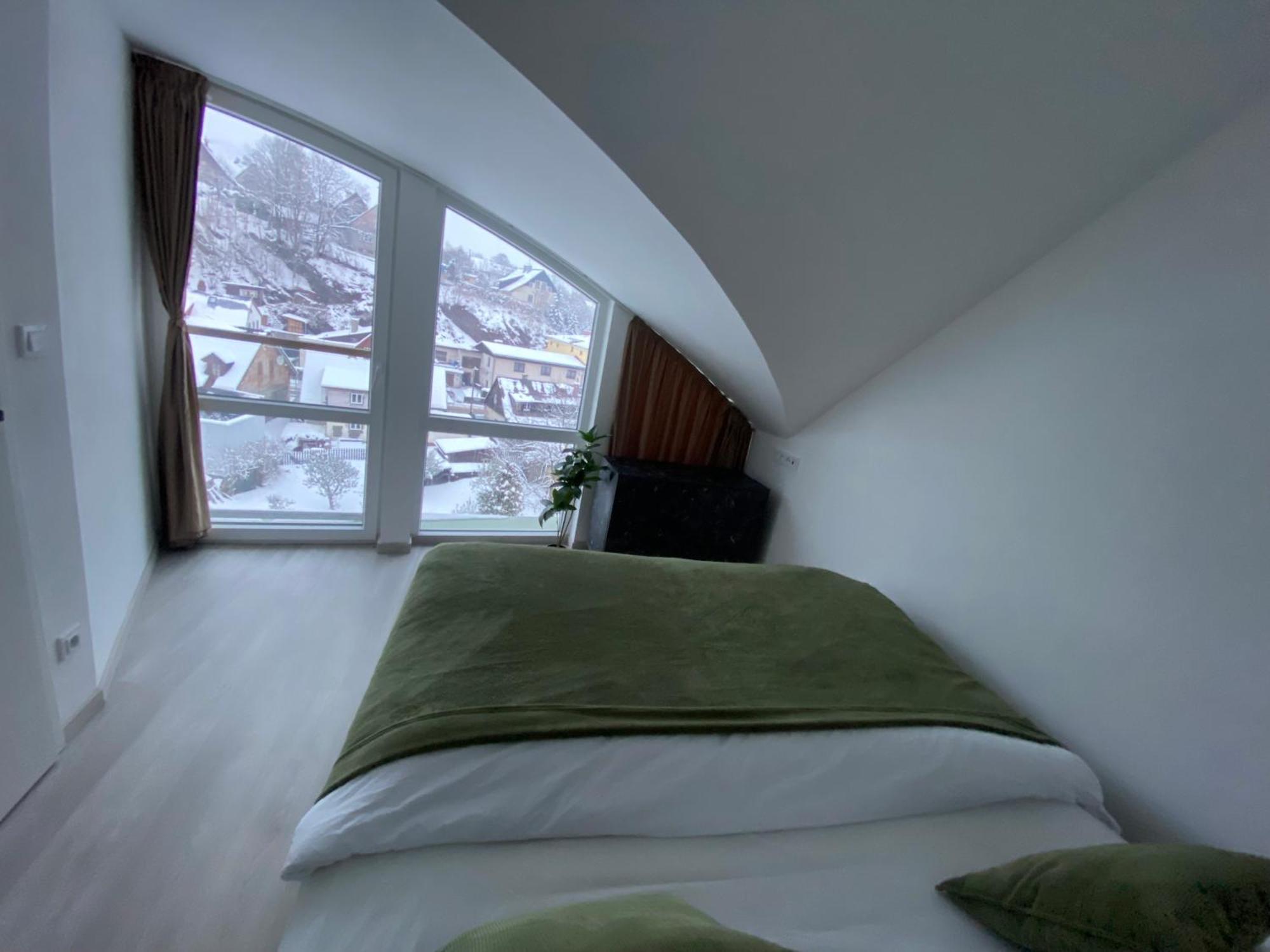 Апартаменти Loft Врхлабі Екстер'єр фото